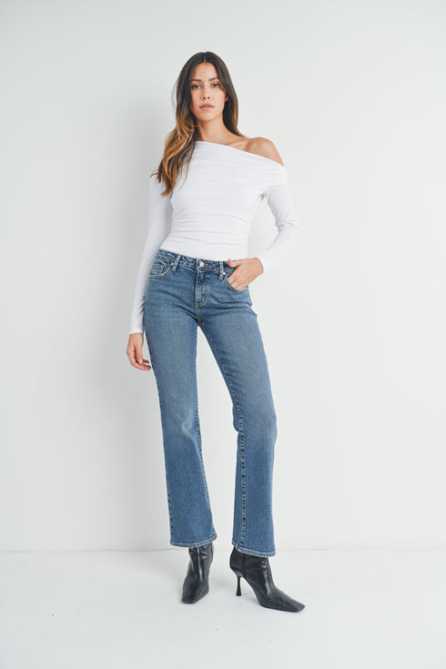 SLIM BOOTCUT JEAN
